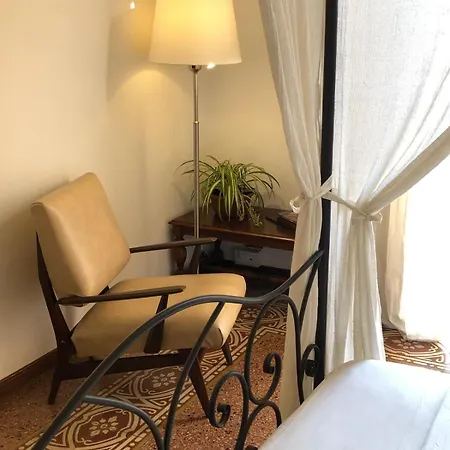 Florence Homestay Διαμέρισμα *